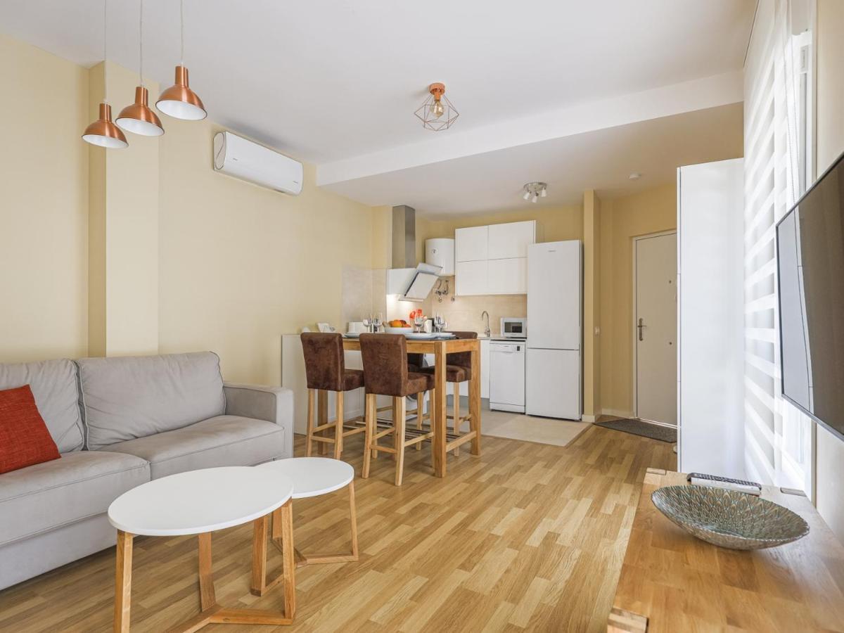 Apartamento 1 Habitacion Plaza San Julian Centro Σεβίλλη Εξωτερικό φωτογραφία